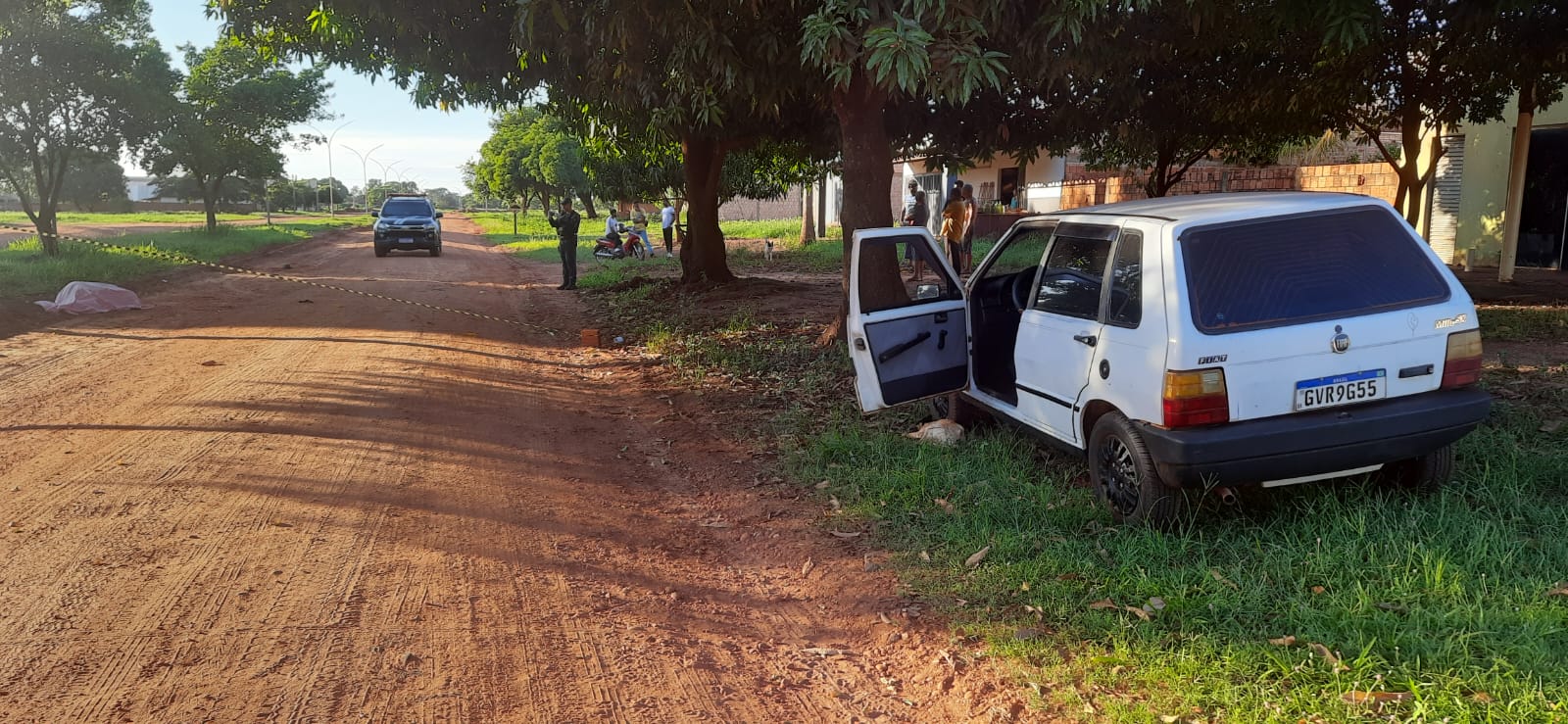 Veículo da vítima no local do crime - Foto: Angélica Notícias